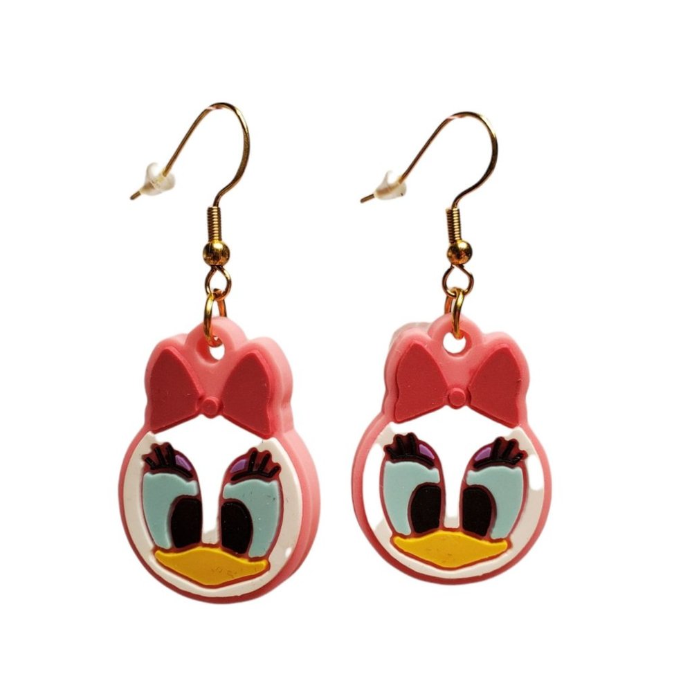 🎄3 FOR $20🎄 Handmade Silicone Daisy Duck 2" Dangle Earrings. Comes with Box.